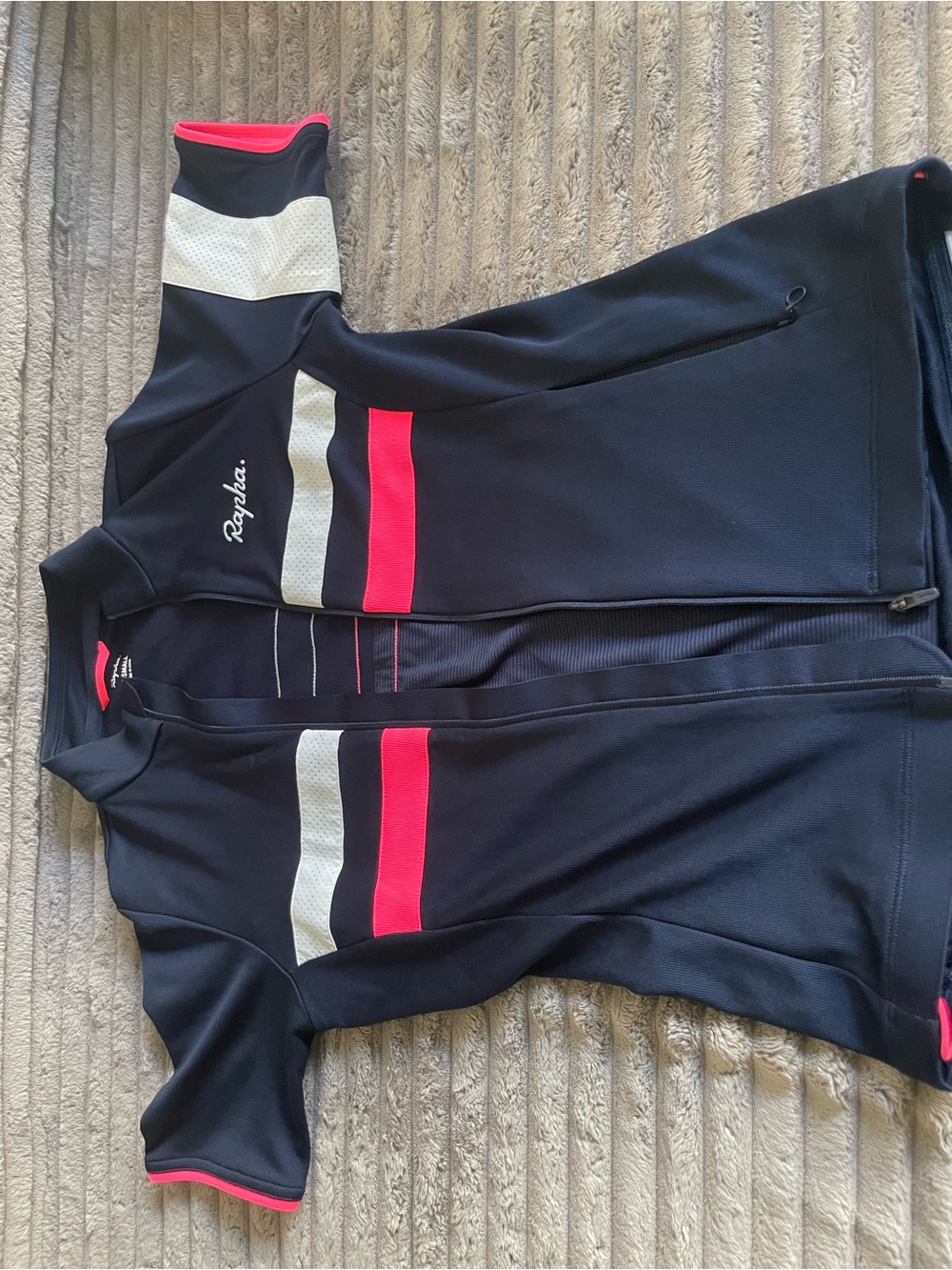 Rapha navy cycling jersey with white and bright pink stripes - Picture 8 of 8